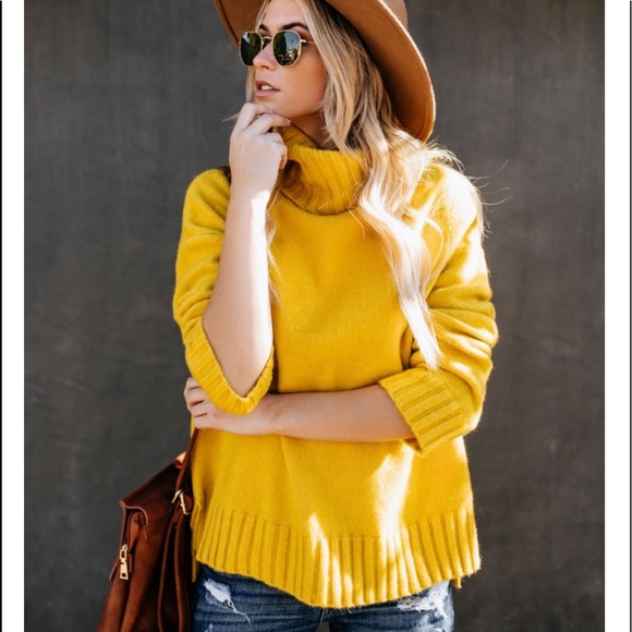 KIKO Chunky Turtleneck Sweater - Picture 3 of 8